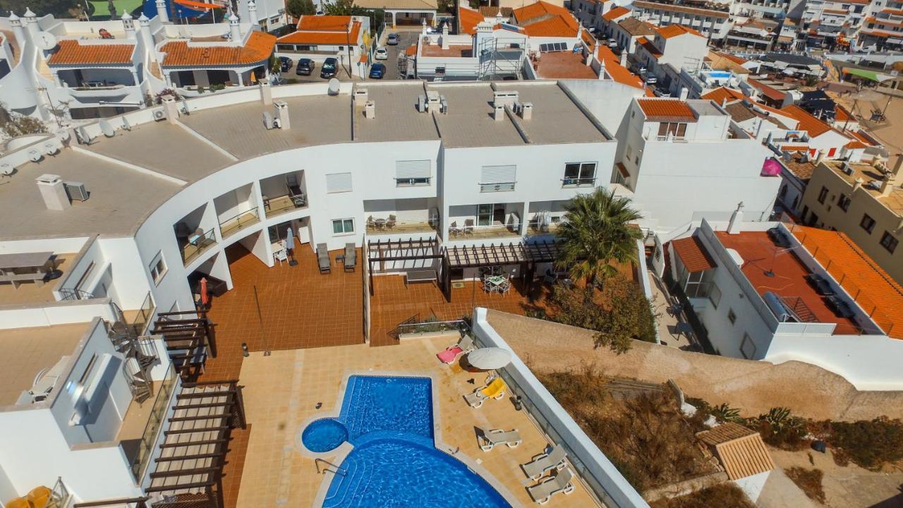 Cliff-Top Townhouse With Stunning Ocean Views Carvoeiro  Kültér fotó
